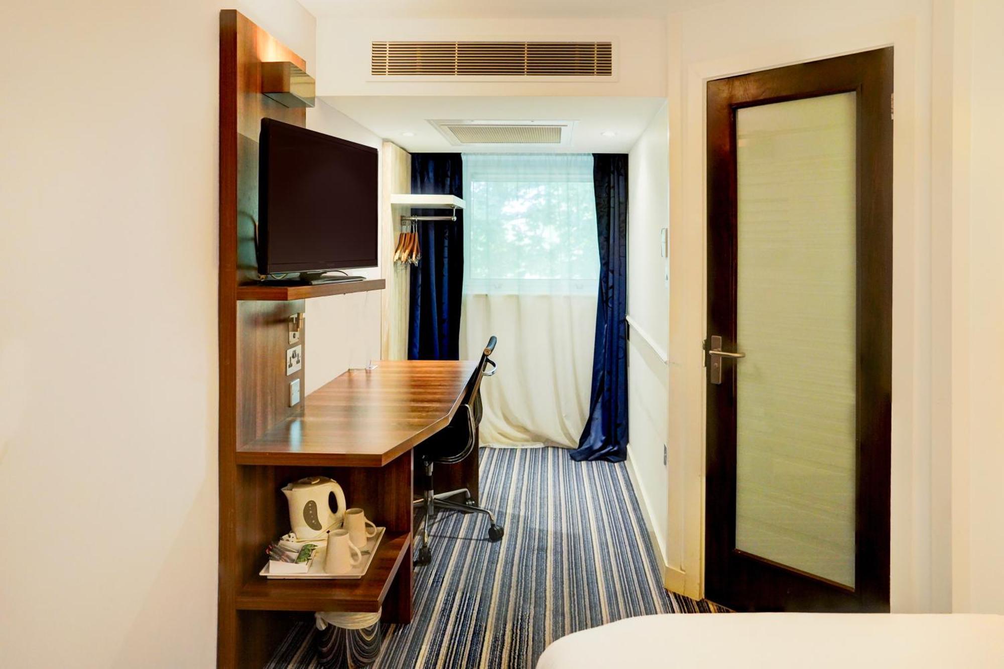 Belvilla Crewe City Centre Hotel Lifestyle Eksteriør billede