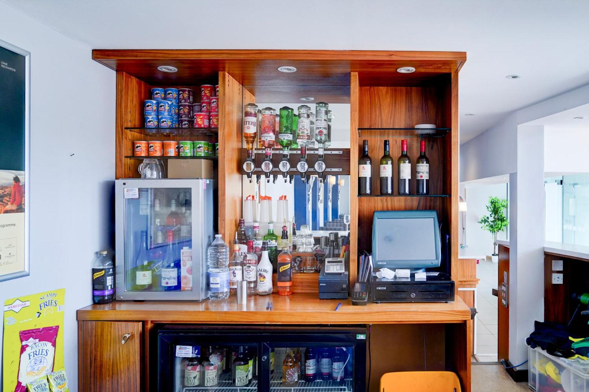 Belvilla Crewe City Centre Hotel Lifestyle Eksteriør billede